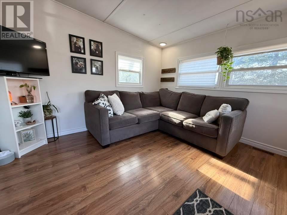 38 Salmon River Road, Salmon River, Nova Scotia  B6L 2S5 - Photo 13 - 202505903