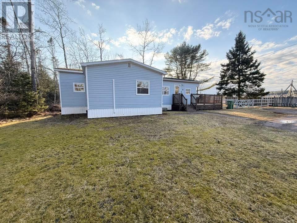 38 Salmon River Road, Salmon River, Nova Scotia  B6L 2S5 - Photo 3 - 202505903