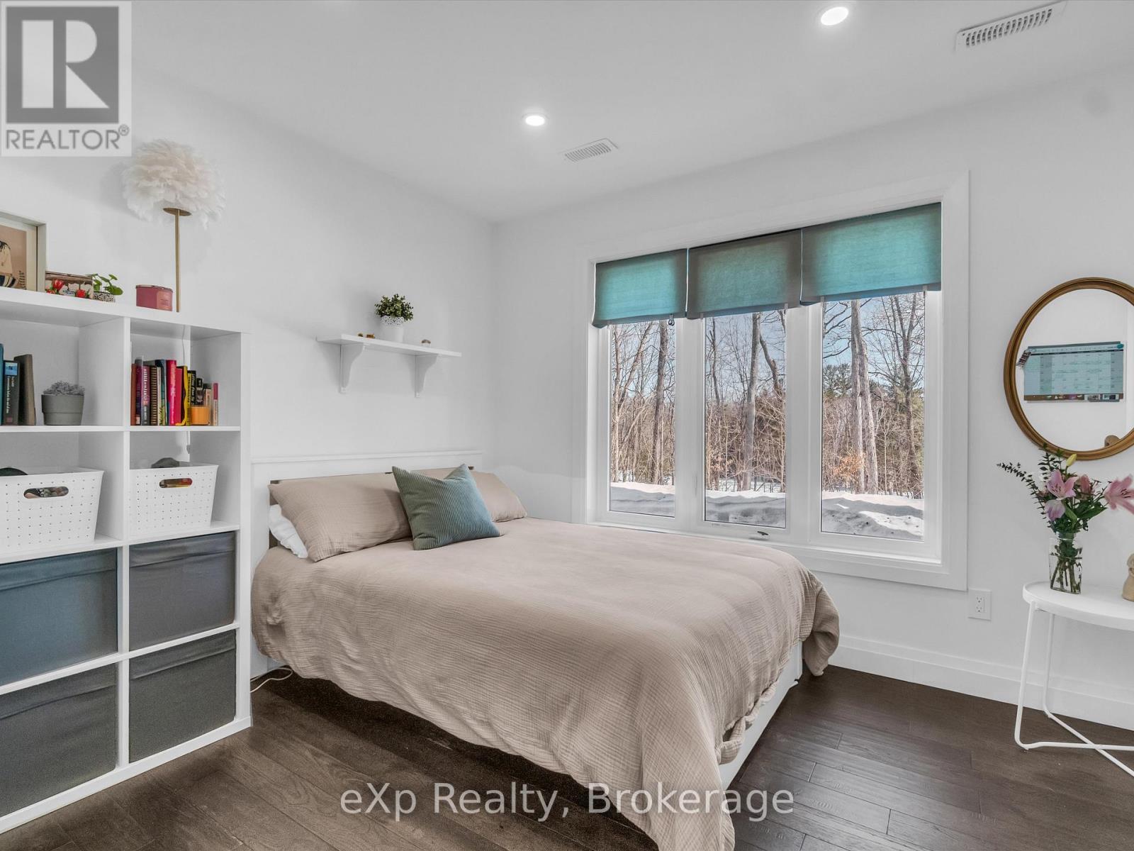 184 Maple Heights Drive, Gravenhurst, Ontario  P1P 1R1 - Photo 28 - X12043382