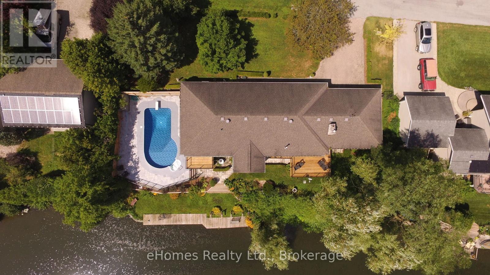 415 4th Street E, Owen Sound, Ontario  N4K 1A9 - Photo 3 - X12043420