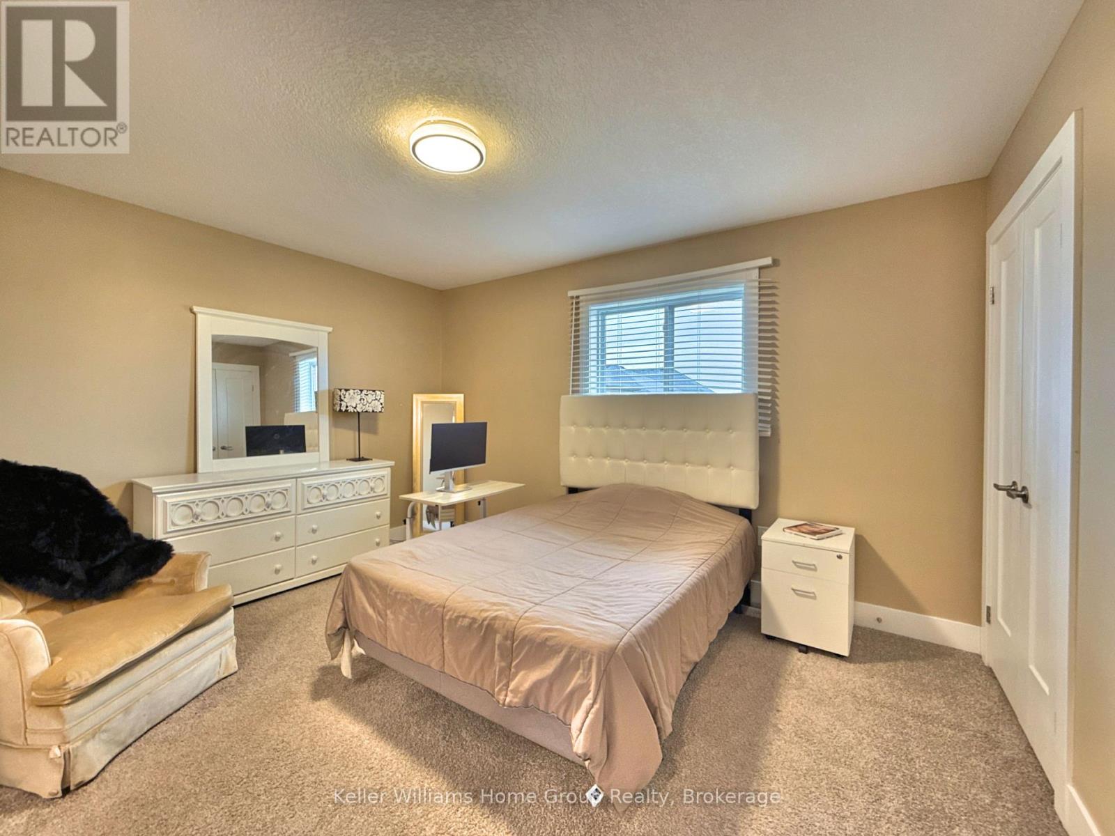 Photo 19 of 46 for 2938 Doyle Drive