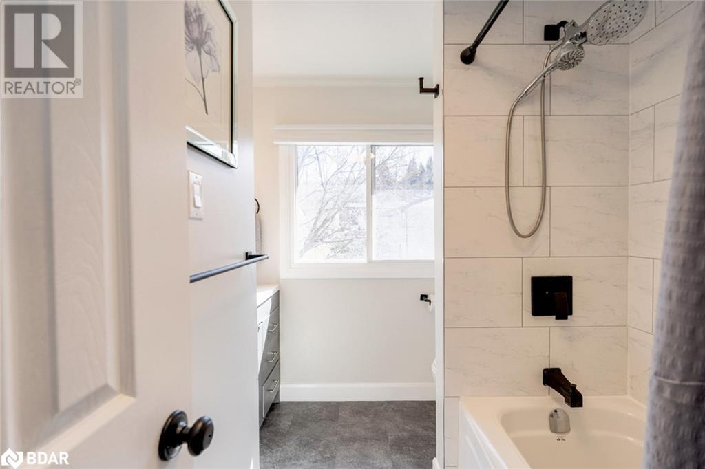 52 Adelaide Street Unit# 1, Barrie, Ontario  L4N 3T5 - Photo 13 - 40709829