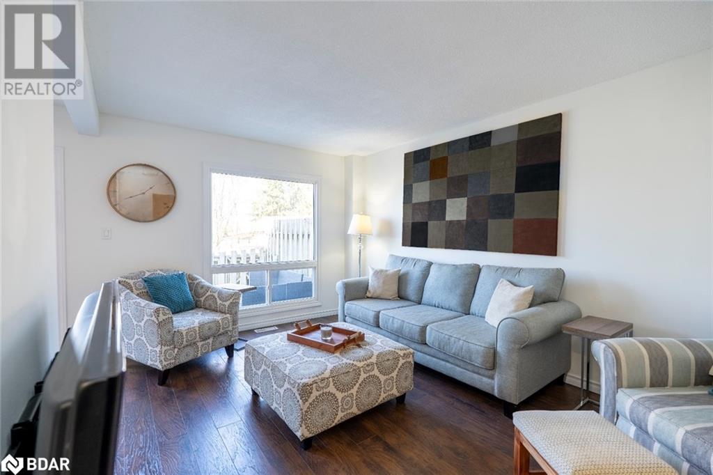 52 Adelaide Street Unit# 1, Barrie, Ontario  L4N 3T5 - Photo 3 - 40709829