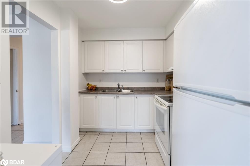 52 Adelaide Street Unit# 1, Barrie, Ontario  L4N 3T5 - Photo 6 - 40709829