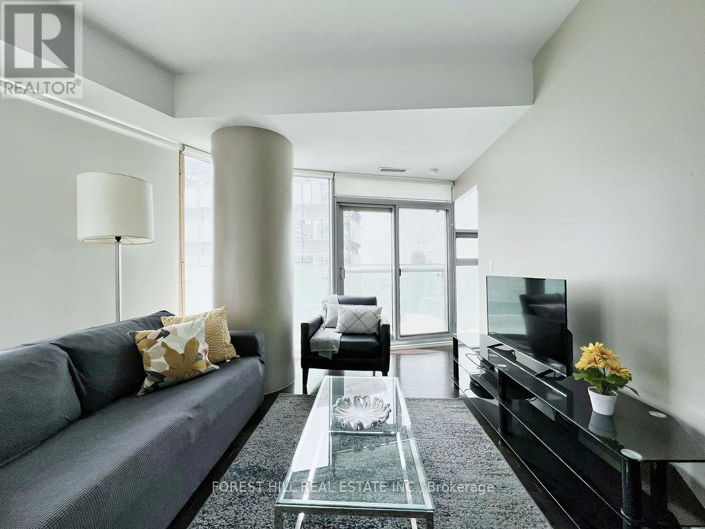 6005 - 14 York Street, Toronto, Ontario  M5J 2Z2 - Photo 10 - C12043470