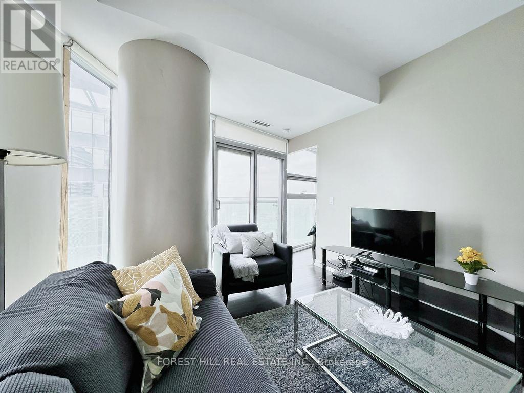 6005 - 14 York Street, Toronto, Ontario  M5J 2Z2 - Photo 14 - C12043470