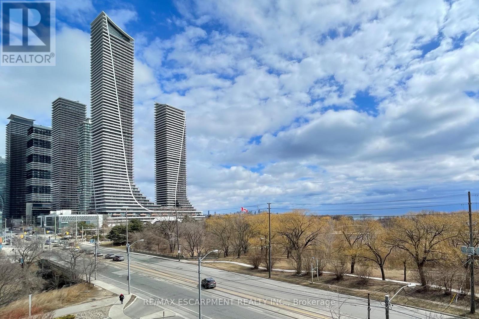 303 - 2230 Lake Shore Boulevard W, Toronto, Ontario  M8V 0B2 - Photo 20 - W12043349