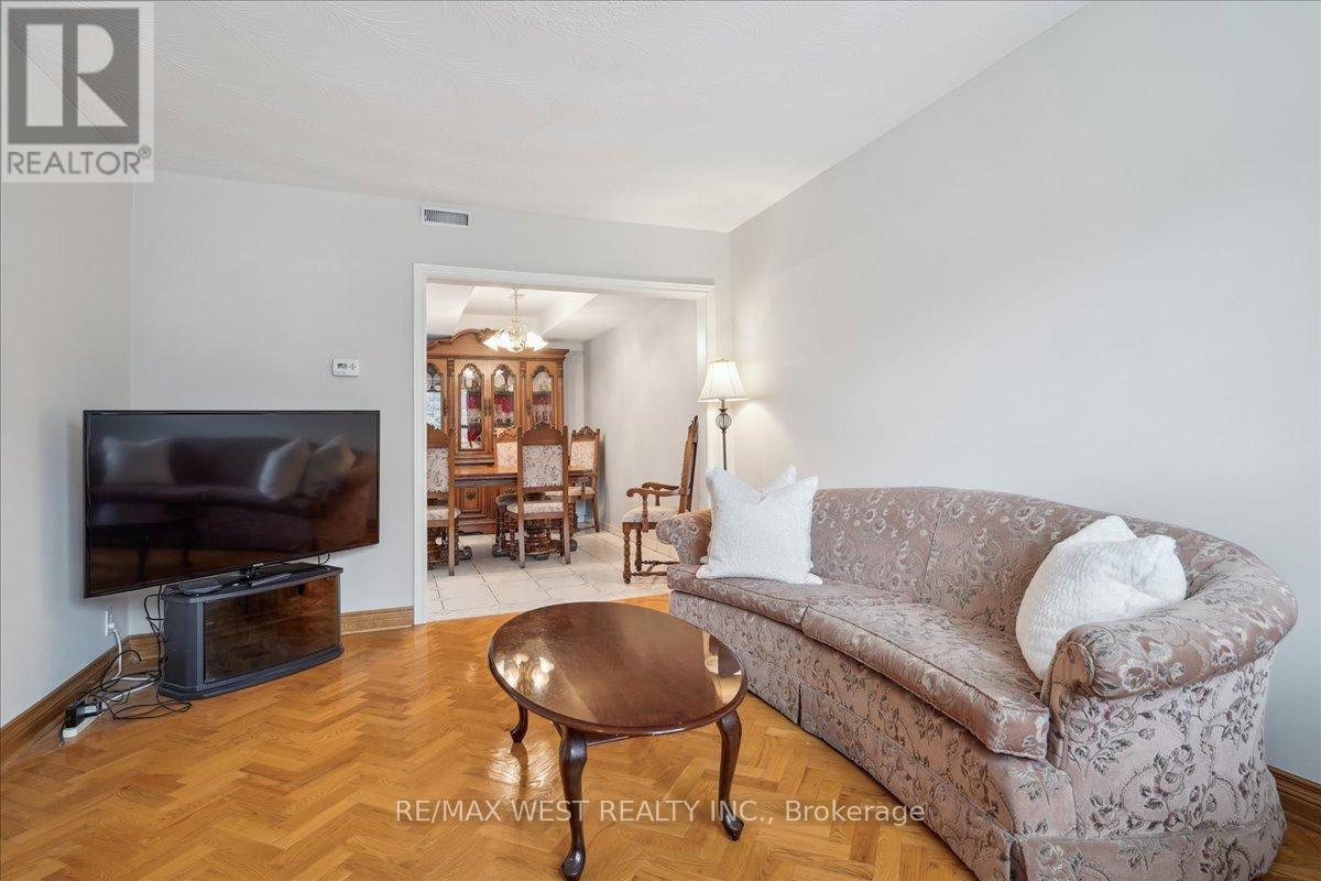 Property at 496 ST JOHNS ROAD image 5