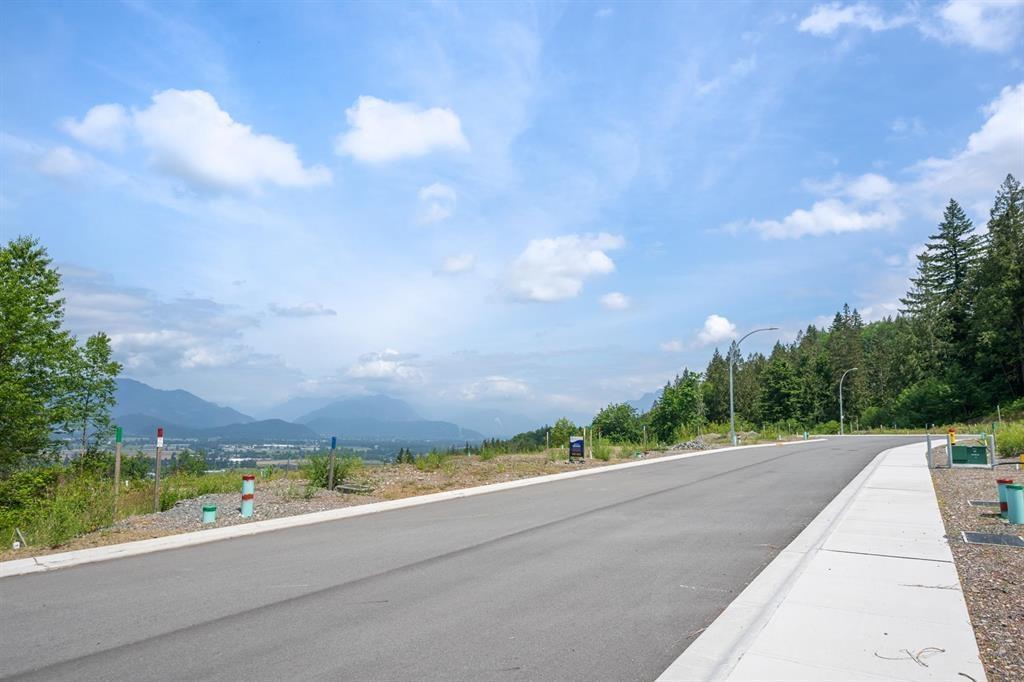 8138 Highsprings Place, Eastern Hillsides, Chilliwack, British Columbia  V5V 5V5 - Photo 8 - R2982214