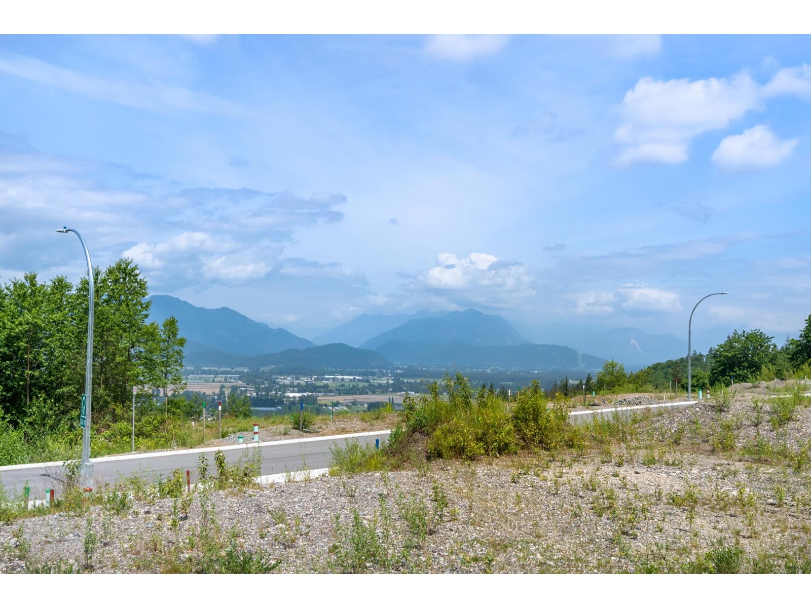 8138 Highsprings Place, Eastern Hillsides, Chilliwack, British Columbia  V5V 5V5 - Photo 6 - R2982214