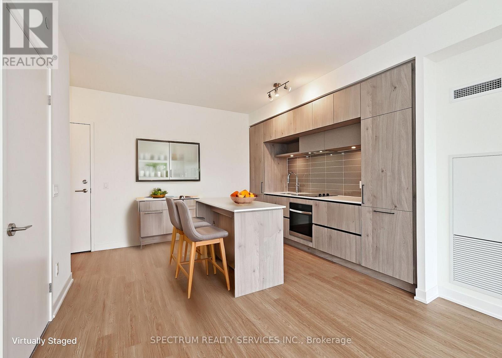 1026 - 2 David Eyer Road, Richmond Hill, Ontario  L4S 0N6 - Photo 10 - N12040891