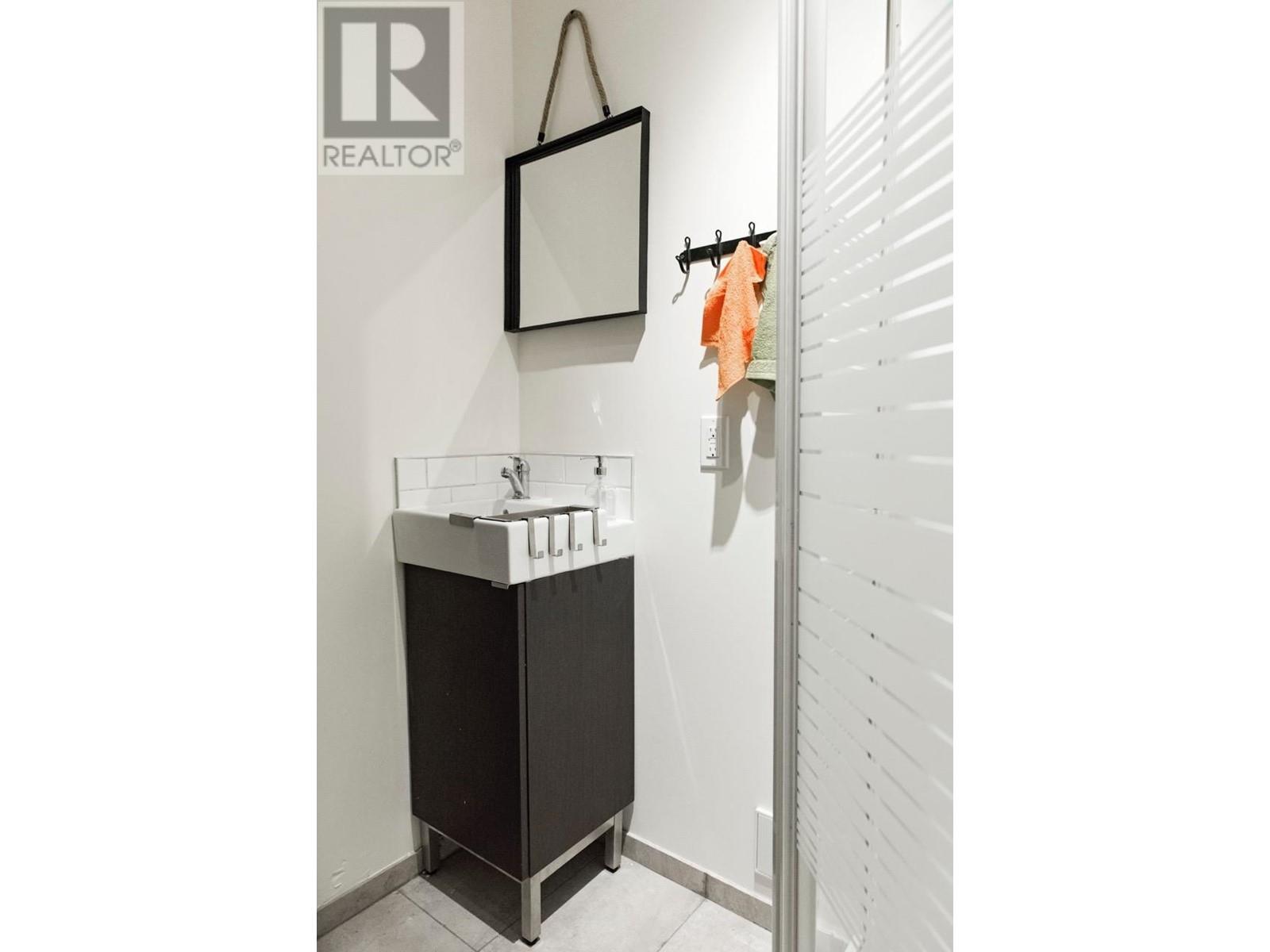 406 Union Street, Vancouver, British Columbia  V6A 2B6 - Photo 29 - C8061080
