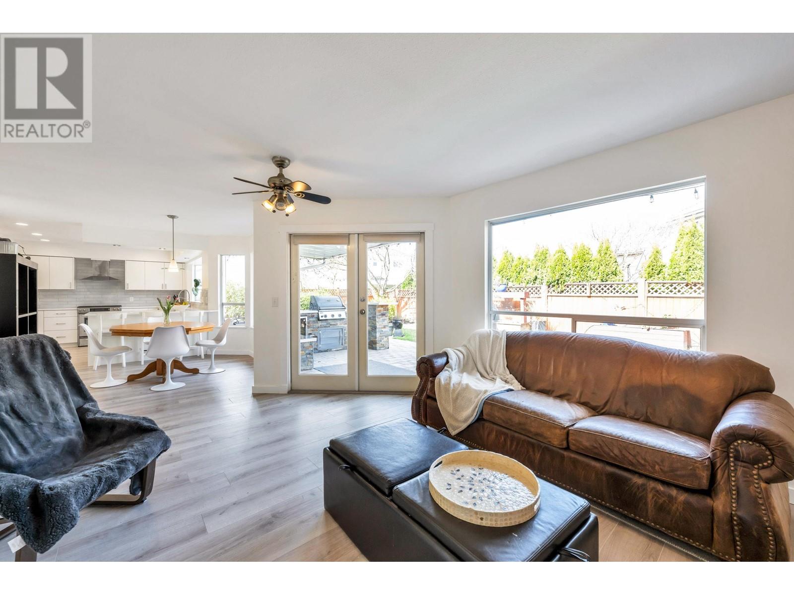 6211 49 Avenue, Ladner, British Columbia  V4K 4S5 - Photo 12 - R2979772