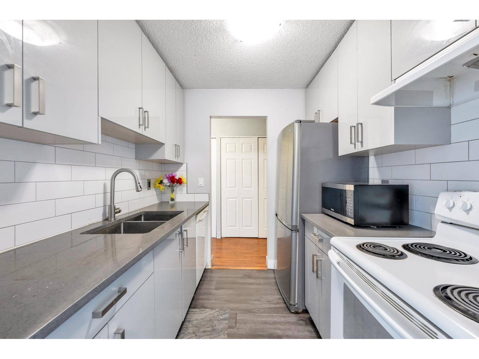 206 7473 140 Street, Surrey, British Columbia  V3W 6G5 - Photo 11 - R2981870