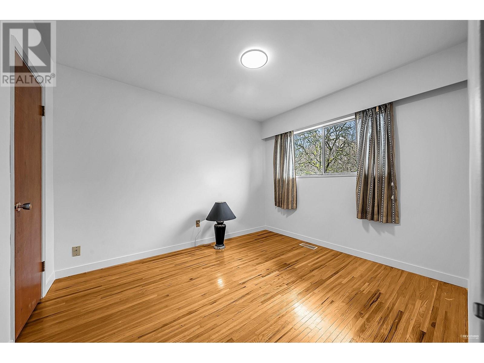 2112 E 8th Avenue, Vancouver, British Columbia  V5N 1V5 - Photo 7 - R2982275