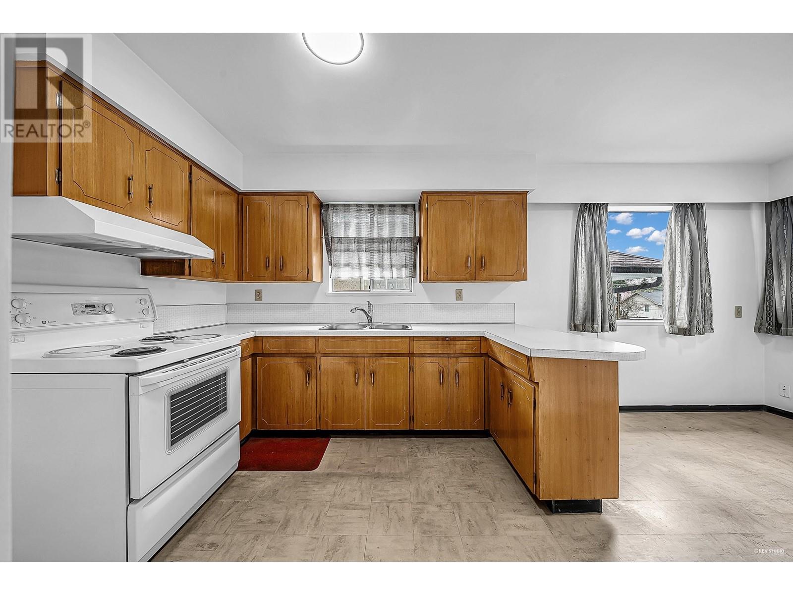 2112 E 8th Avenue, Vancouver, British Columbia  V5N 1V5 - Photo 14 - R2982275