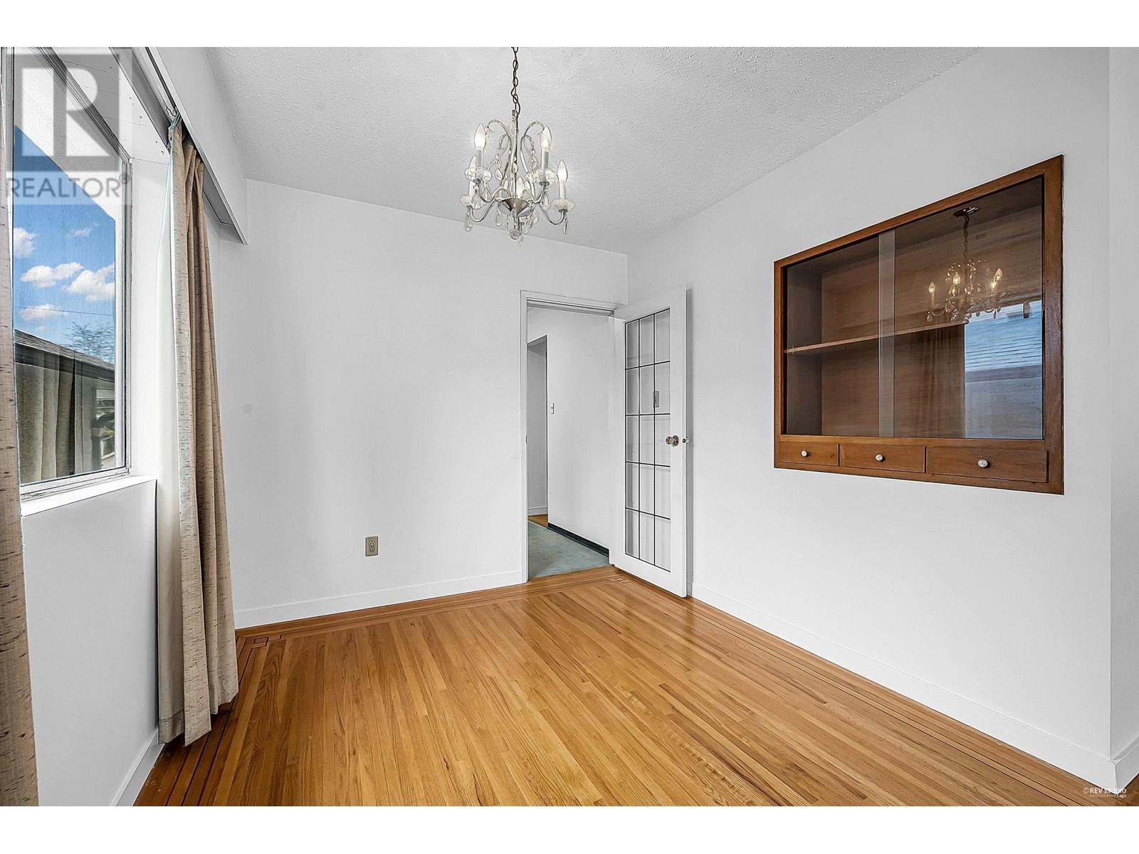 2112 E 8th Avenue, Vancouver, British Columbia  V5N 1V5 - Photo 6 - R2982275