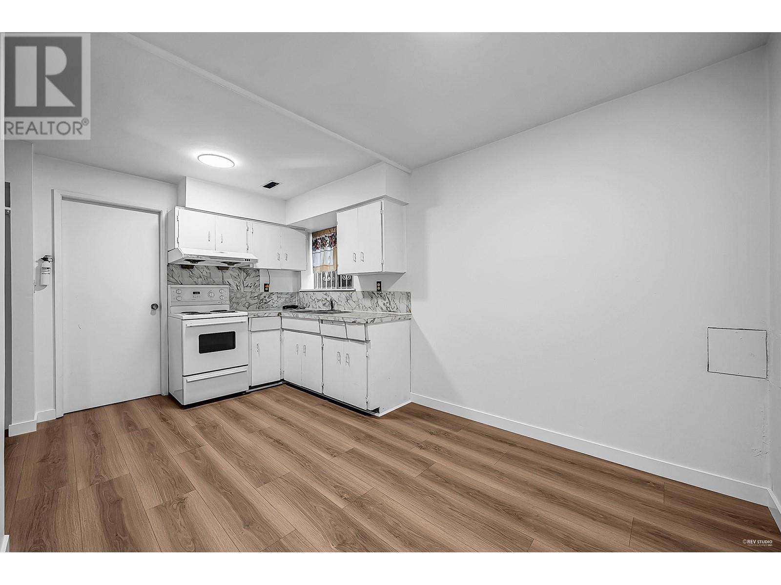 2112 E 8th Avenue, Vancouver, British Columbia  V5N 1V5 - Photo 34 - R2982275
