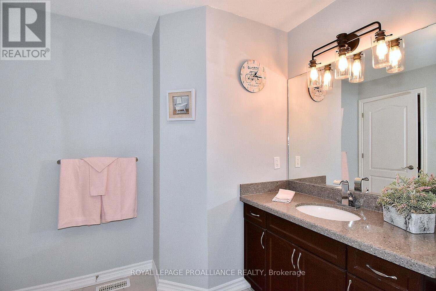 21 Old Trafford Drive, Trent Hills, Ontario  K0L 1Y0 - Photo 23 - X12043532