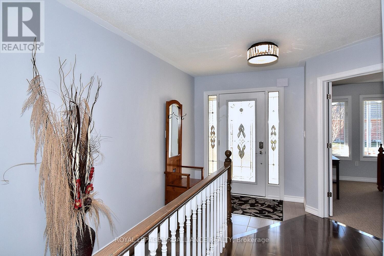 21 Old Trafford Drive, Trent Hills, Ontario  K0L 1Y0 - Photo 5 - X12043532