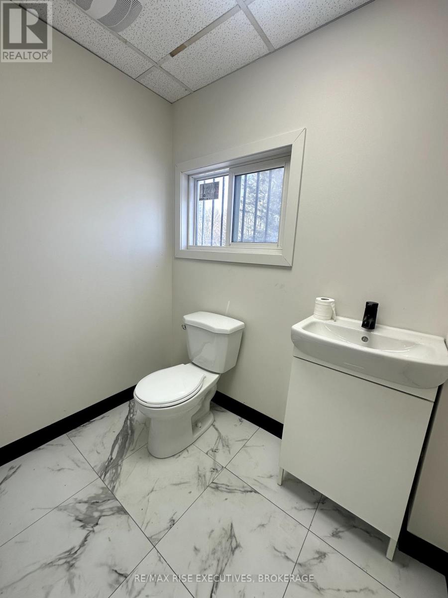 2 - 714 Front Road, Kingston, Ontario  K7M 4L5 - Photo 8 - X12043516
