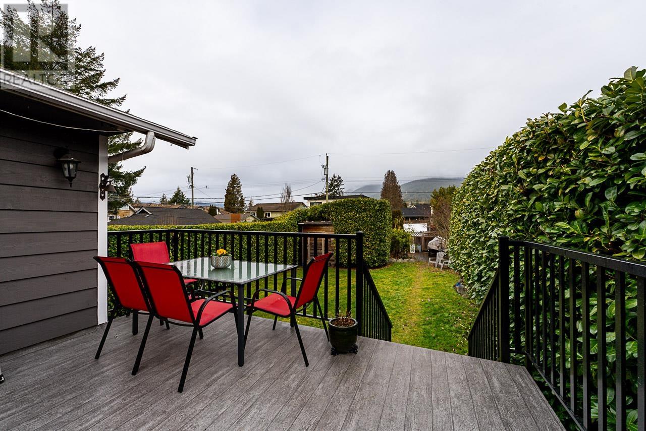 328 E 16th Street, North Vancouver, British Columbia  V7L 2T2 - Photo 25 - R2969640