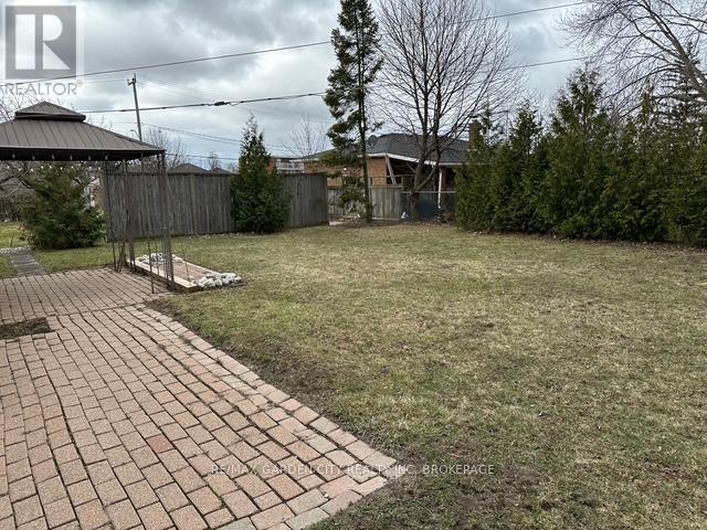 19 Cleveland Street, Thorold, Ontario  L2V 3K3 - Photo 5 - X12041279