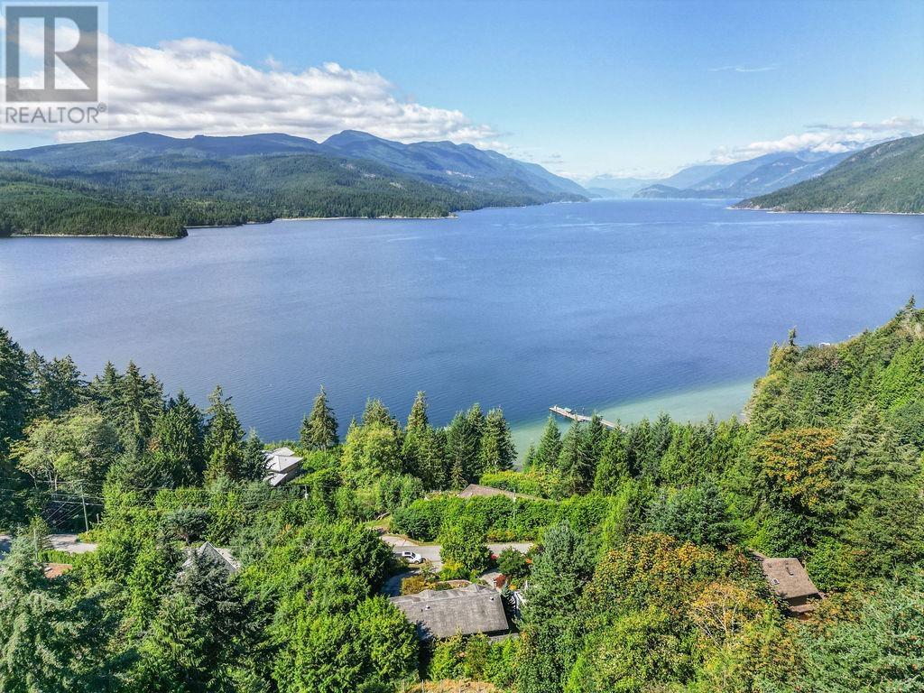 6950 Porpoise Drive, Sechelt, British Columbia  V7Z 0C8 - Photo 24 - R2982416