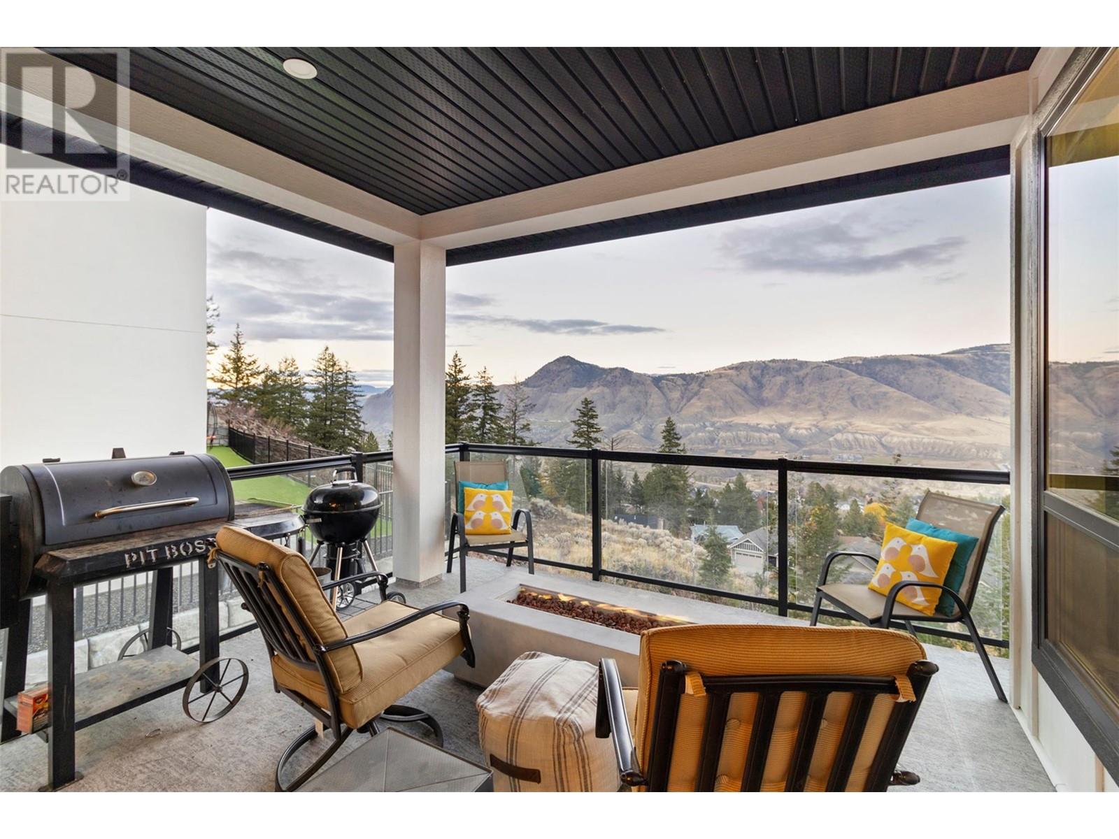 Property at 2173 COLDWATER Drive image 4
