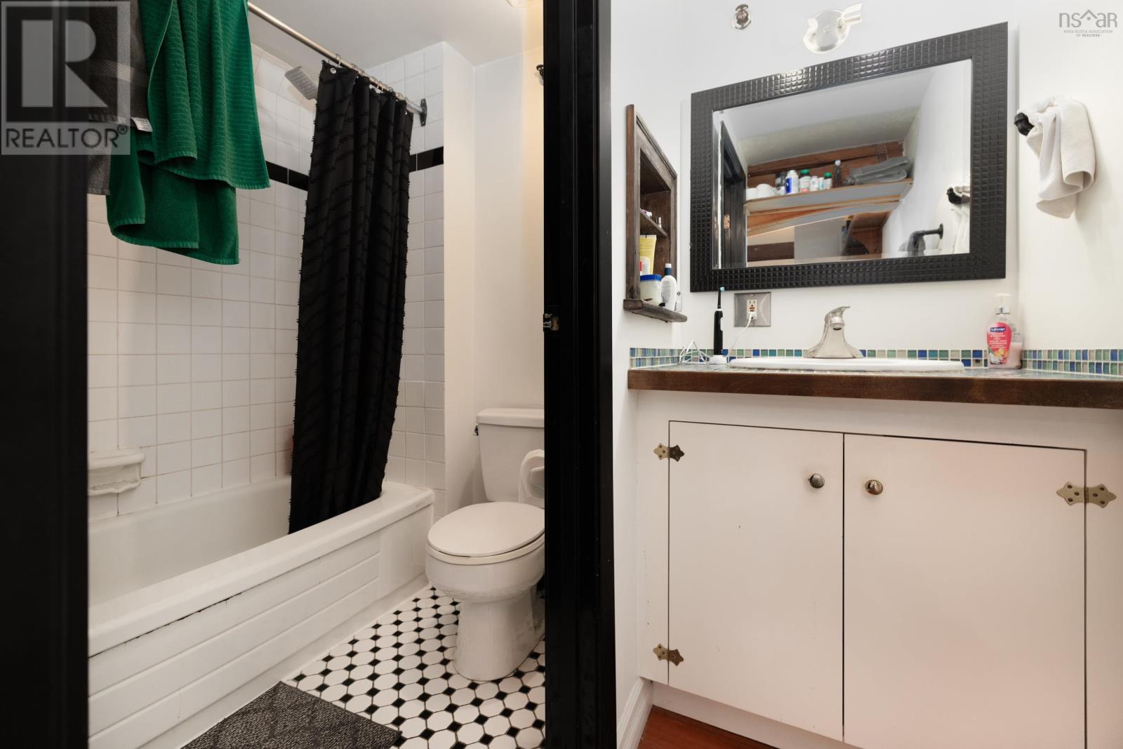 15 2128 Brunswick Street, Halifax, Nova Scotia  B3K 2Y8 - Photo 14 - 202505856