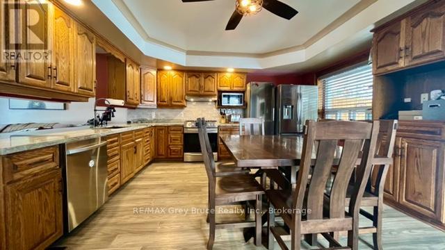 267 Mill Drive, Arran-Elderslie, Ontario  N0G 2N0 - Photo 11 - X11933530