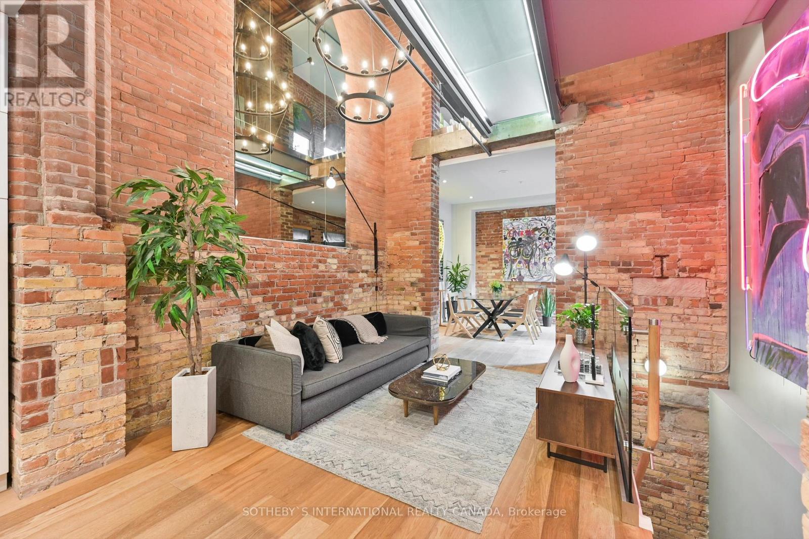 Property at TH7 - 40 WESTMORELAND AVENUE image 4