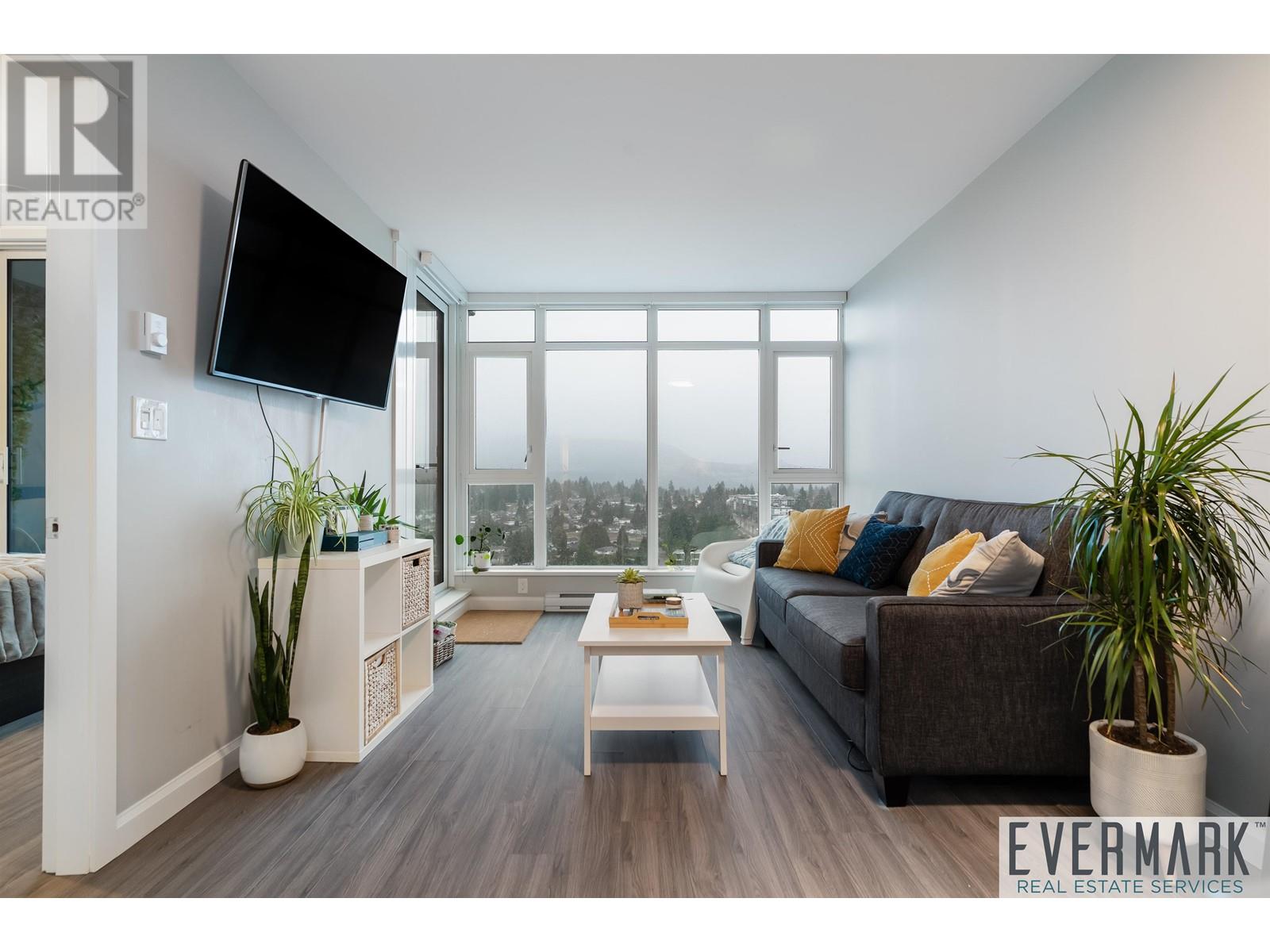2506 520 Como Lake Avenue, Coquitlam, British Columbia  V3J 0E8 - Photo 2 - R2981165