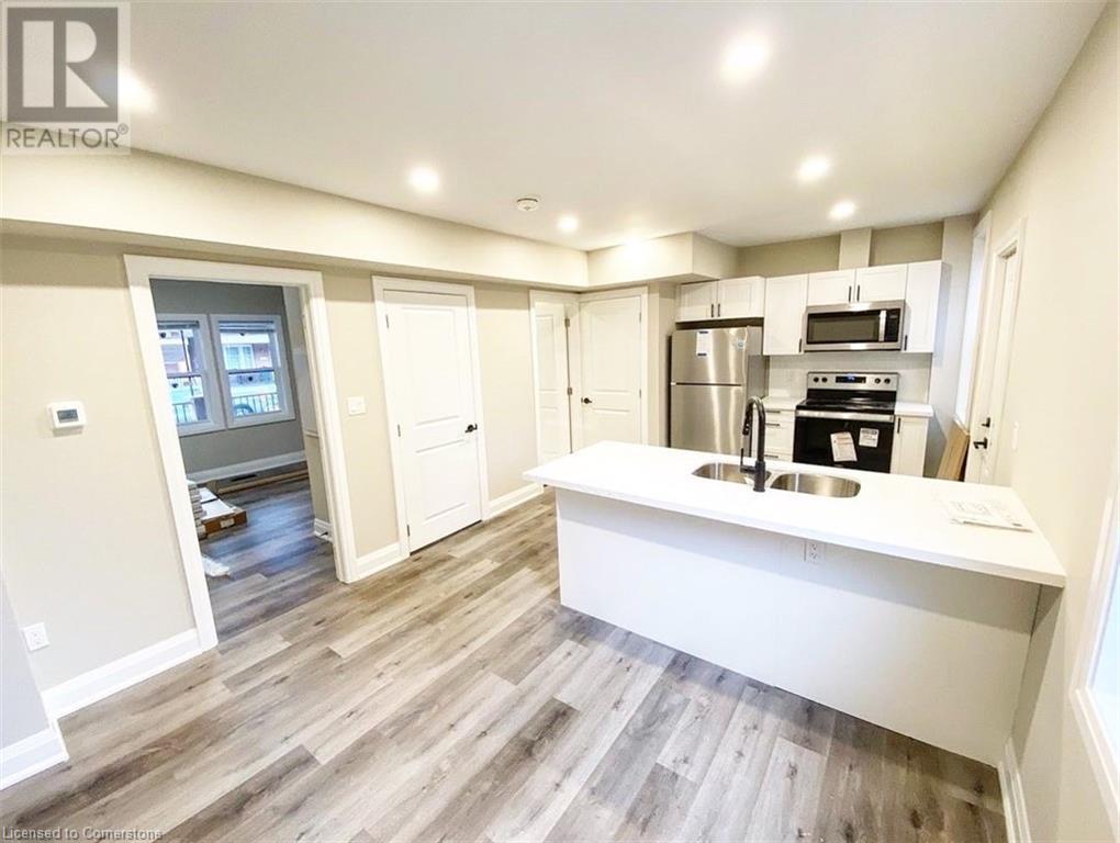 574 Cannon Street E, Hamilton, Ontario  L8L 2G4 - Photo 6 - 40708846