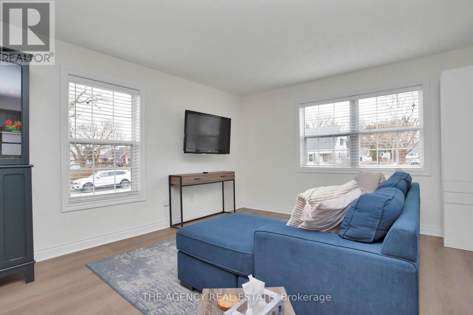 Photo 7 of 25 for 1237 Wilton Avenue