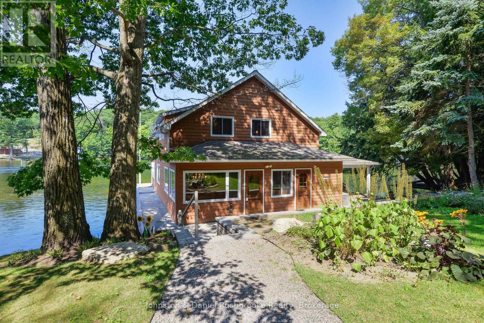 1159 Island Park Road, Muskoka Lakes, Ontario  P0B 1J0 - Photo 2 - X12043564