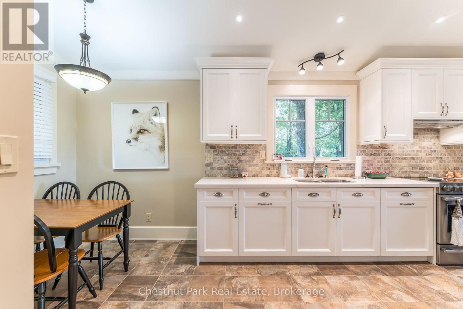3 - 1184 Mortimers Point Road, Muskoka Lakes, Ontario  P0B 1J0 - Photo 12 - X12043650