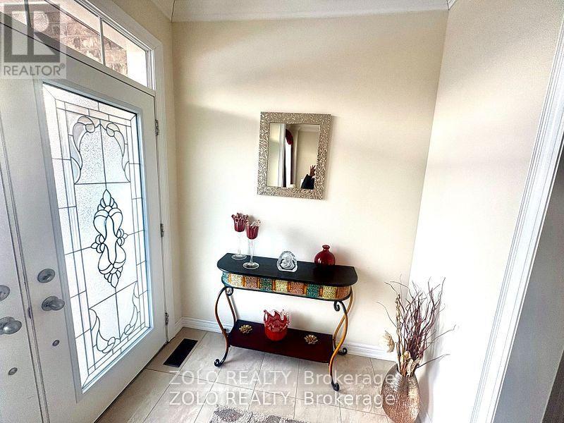 Property at 14 ALDRIDGE LANE image 2
