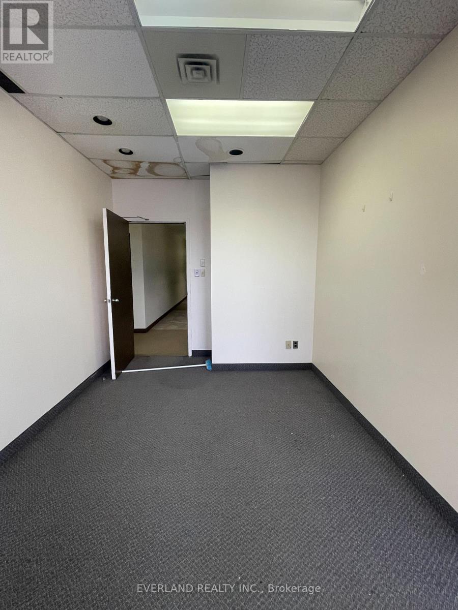 200 - 3601 Victoria Park Avenue, Toronto, Ontario  M1W 3Y3 - Photo 3 - E12043663