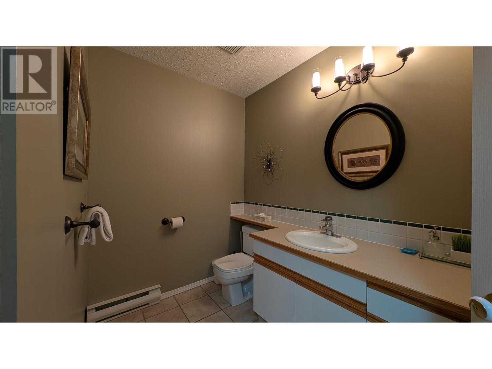5155 Fairway Drive Unit# 703, Fairmont Hot Springs, British Columbia  V0B 1L1 - Photo 11 - 10339838