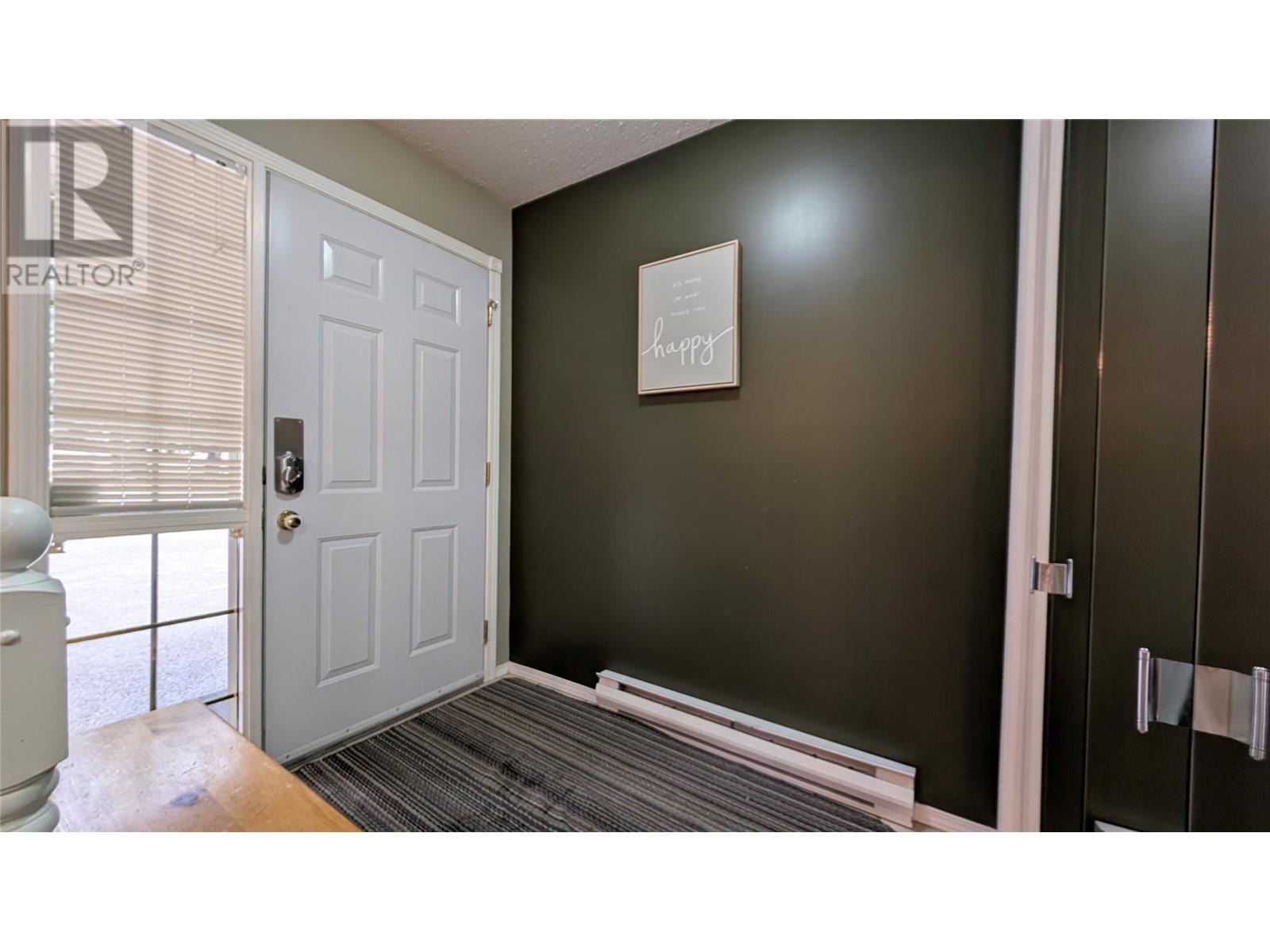 5155 Fairway Drive Unit# 703, Fairmont Hot Springs, British Columbia  V0B 1L1 - Photo 4 - 10339838
