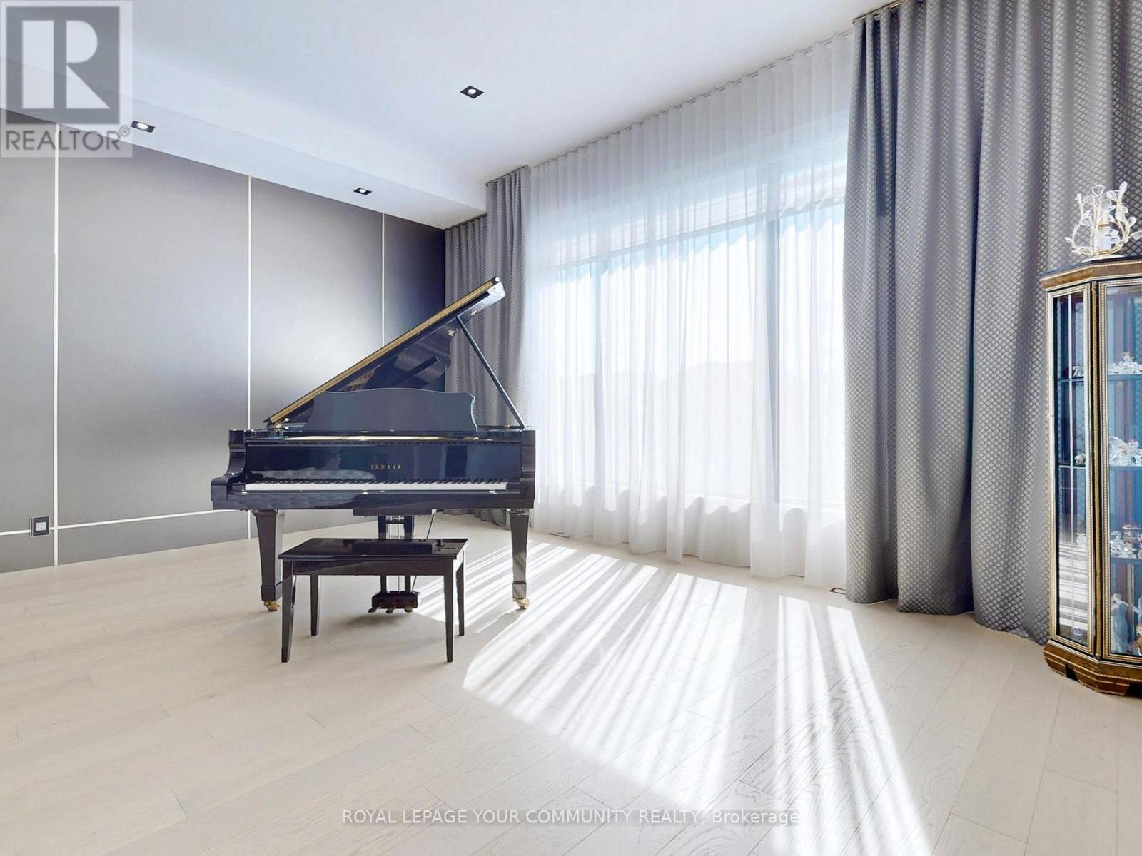 127 Elgin Mills Road W, Richmond Hill, Ontario  L4C 4M1 - Photo 10 - N12043300