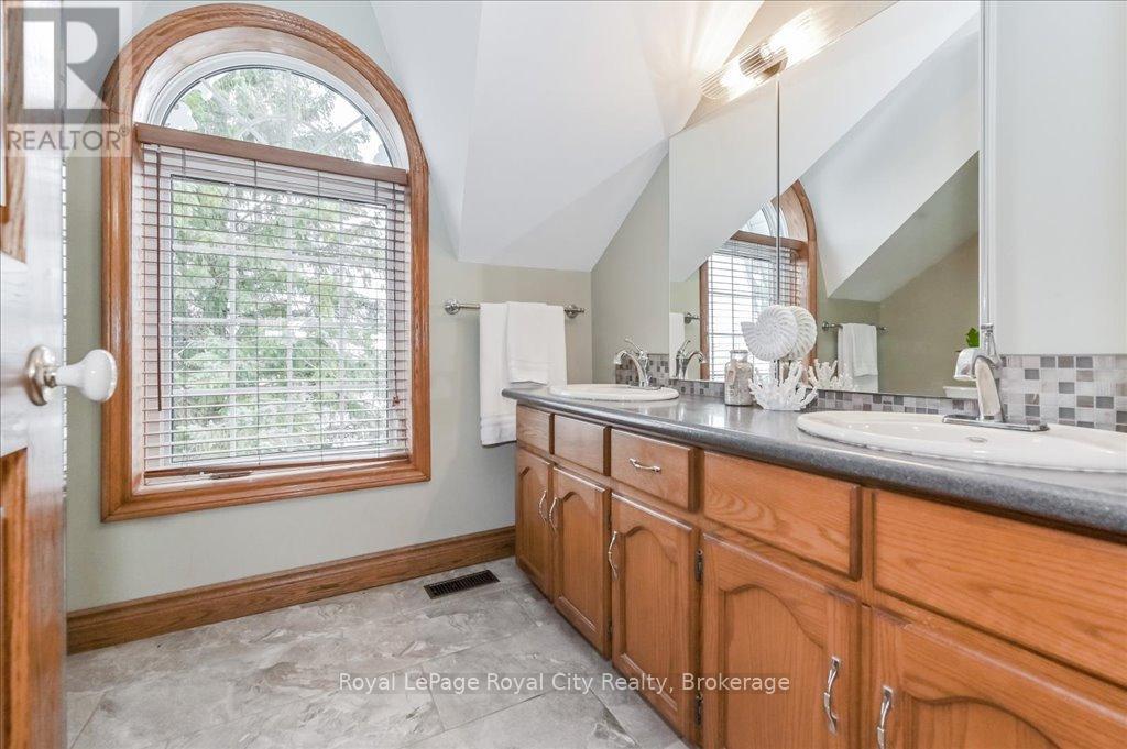8108 Wellington Rd 22, Guelph/eramosa, Ontario  N0B 2K0 - Photo 21 - X12043541