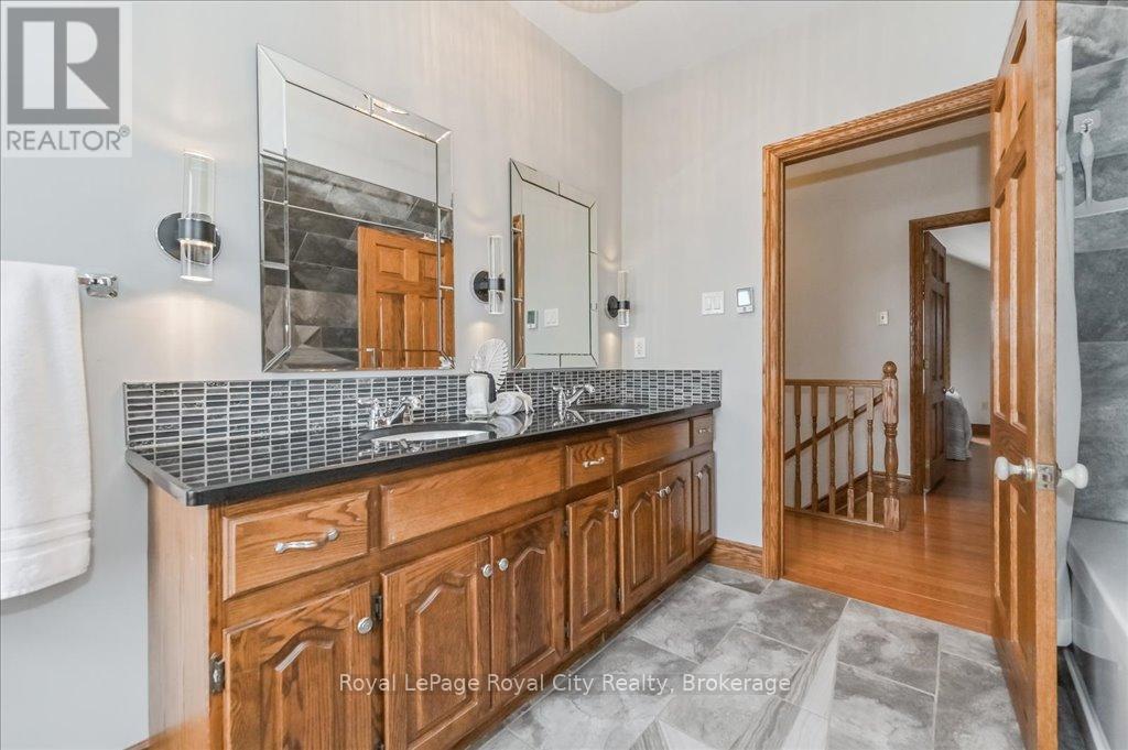 8108 Wellington Rd 22, Guelph/eramosa, Ontario  N0B 2K0 - Photo 28 - X12043541