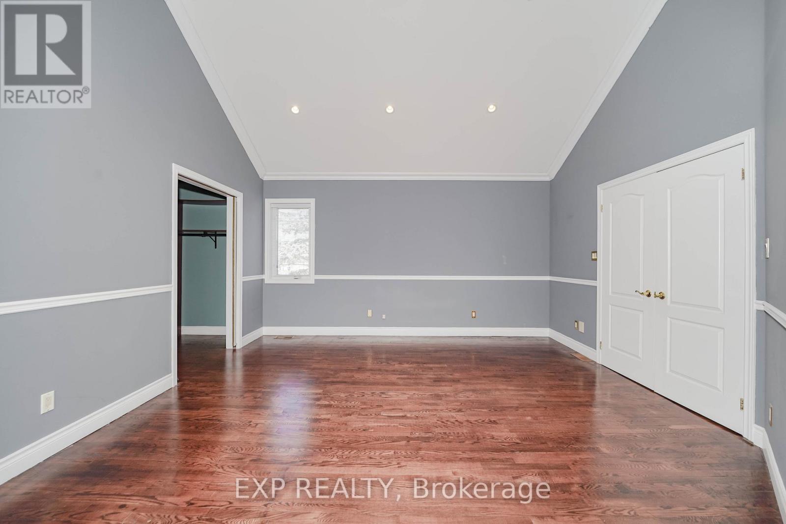 142 Hillsview Drive, Richmond Hill, Ontario  L4C 1T2 - Photo 26 - N12043702