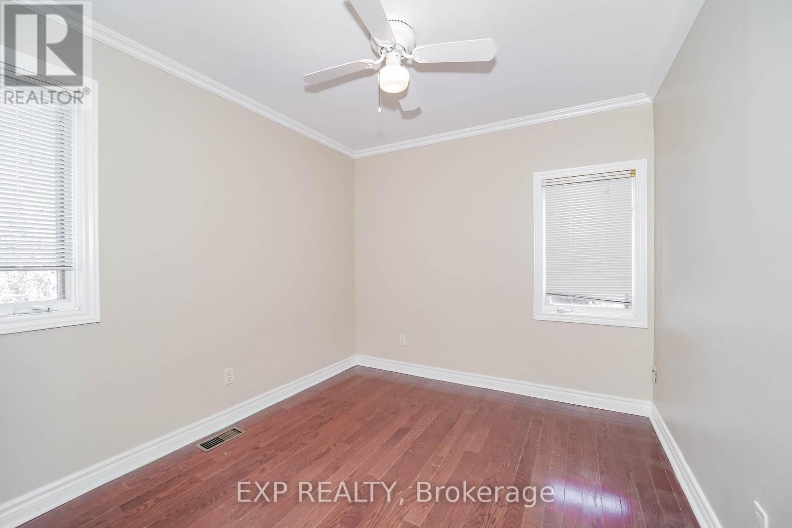 142 Hillsview Drive, Richmond Hill, Ontario  L4C 1T2 - Photo 33 - N12043702