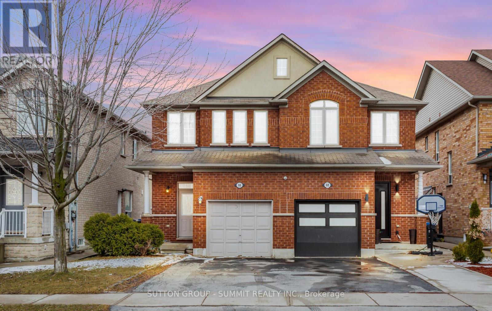 Property at 66 RUBYSILVER DRIVE image 1