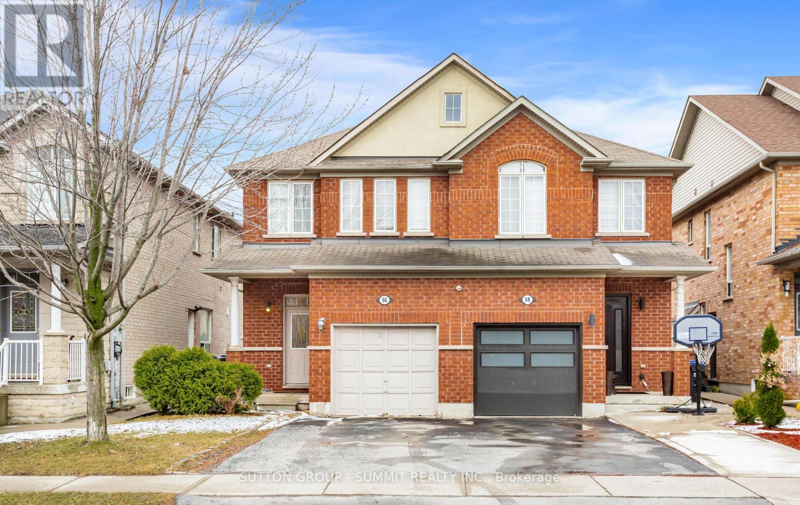 Property at 66 RUBYSILVER DRIVE image 2