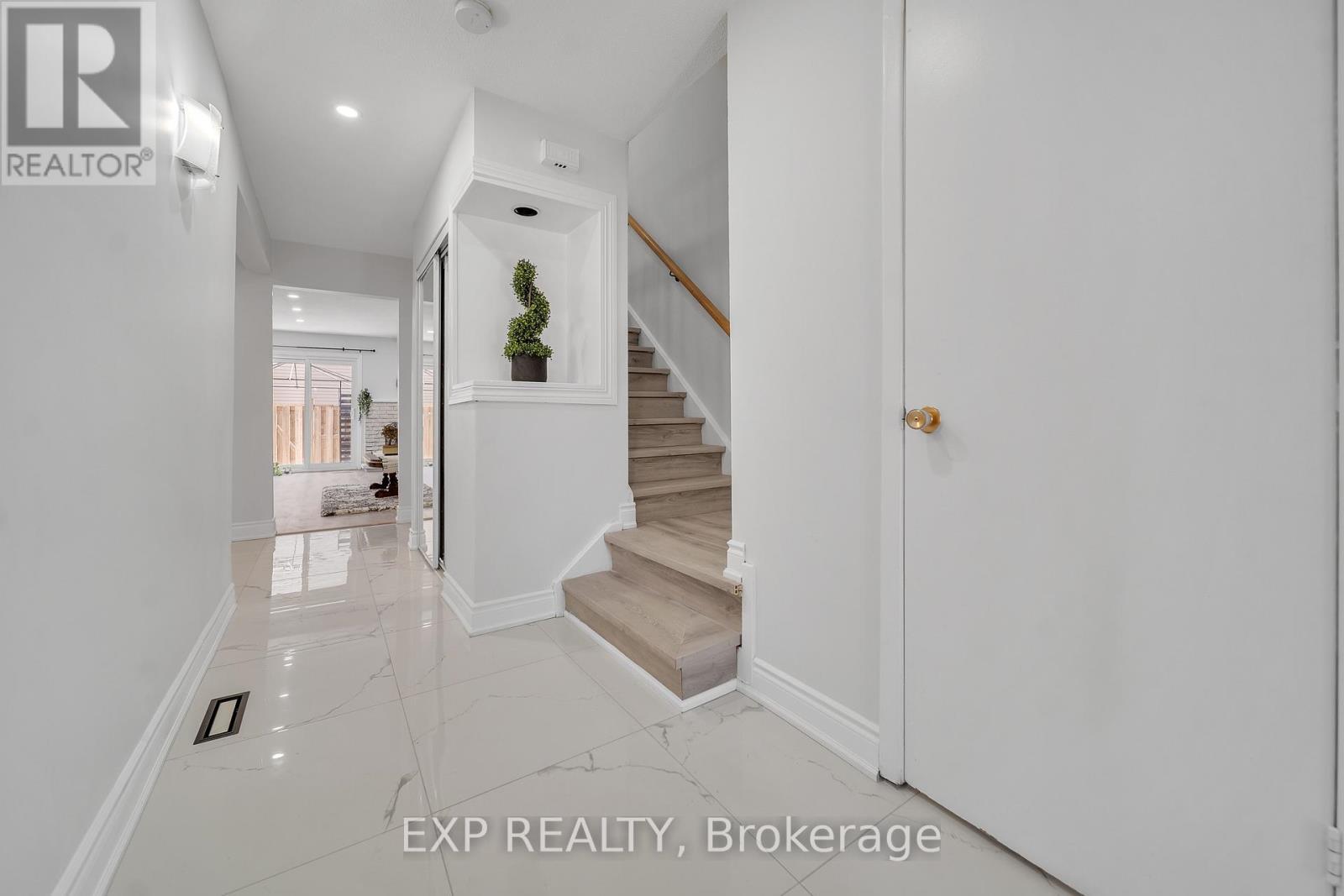 Property at 19 GATWICK LANE image 3