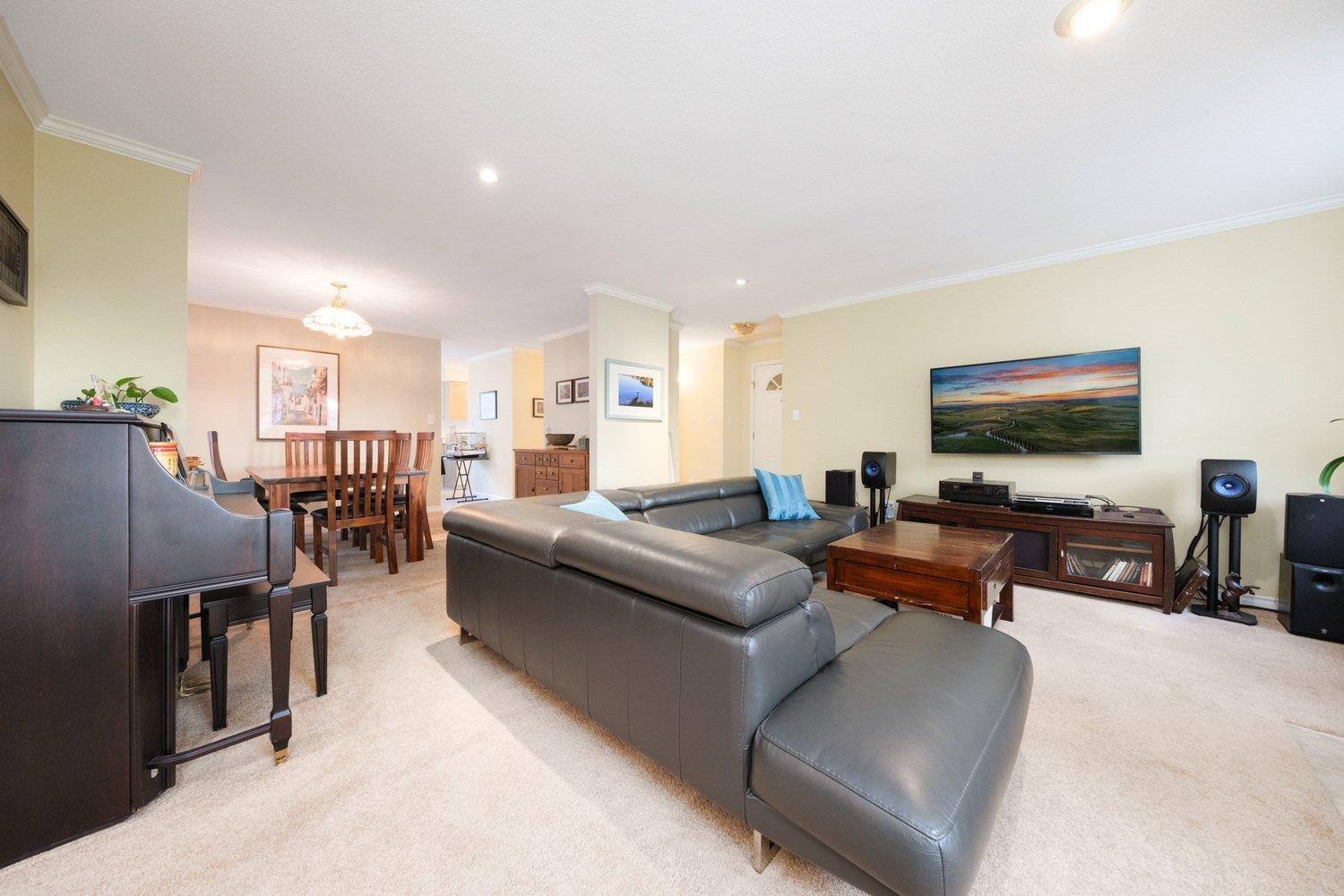 223 14861 98 Avenue, Surrey, British Columbia  V3R 0A2 - Photo 9 - R2982509